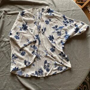 Daniel Rainn kimono shrug